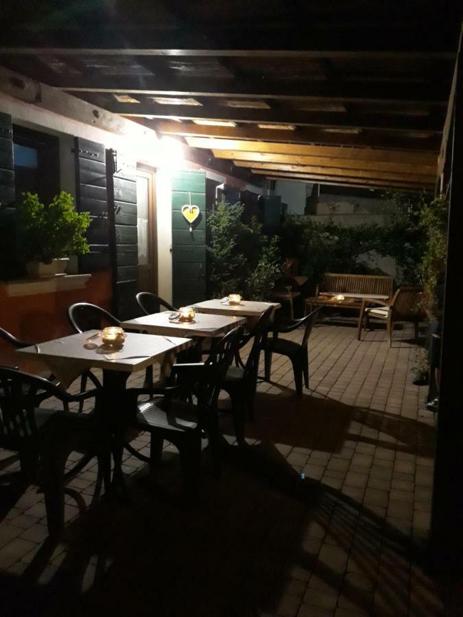 Barone Rosso Bed & Breakfast Treviso Exterior photo